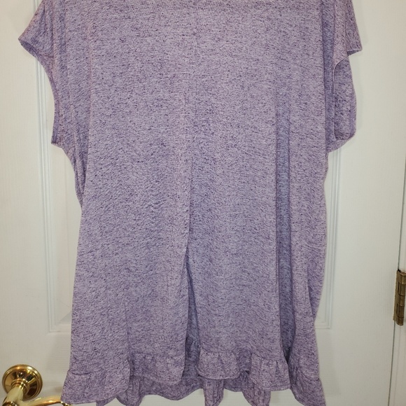 Purple peace&pearls shirt - Picture 3 of 3